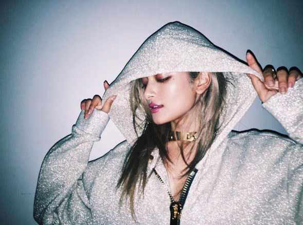 ローラ0